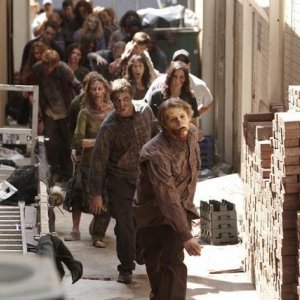 Un'immagine dall'episodio Una via d'uscita di The Walking Dead
