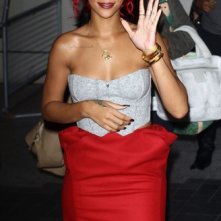 Rihanna arriva al Westfield Shopping Center di Londra, per accendere le luci di Natale