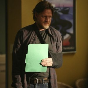 Donal Logue in Terriers nell'episodio Pimp Daddy