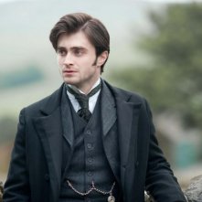 Un Immagine Di Daniel Radcliffe In Costume In The Woman In Black 182410