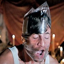 Liam Browne nei panni di un artista nel film Brilliantlove