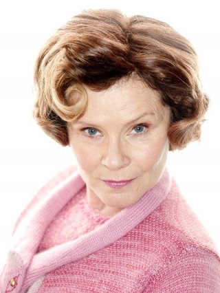 Un primo piano di Imelda Staunton per il film Harry Potter e i Doni della Morte - parte 1