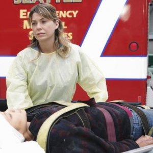 Ellen Pompeo in Grey's Anatomy nell'episodio Adrift and at Peace