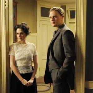 Aleksa Palaldino e Michael Pitt in una scena dell'episodio Belle Femme di Boardwalk Empire