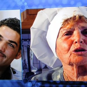Grande Fratello 11: Nando Colelli e sua nonna durante una puntata del reality