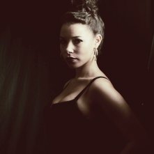 Jessica Parker Kennedy interpreta Beatrice Granville nella serie tv Valemont