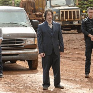 Bronson Pinchot, Scott Caan e Alex O'Loughlin in Hawaii Five-0 nell'episodio Mana'o