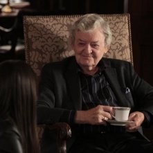 Hal Holbrook nell'episodio I Know Who You Are di The Event