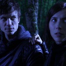 Cyrille Thouvenin e Bárbara Goenaga nel film Le village des ombres