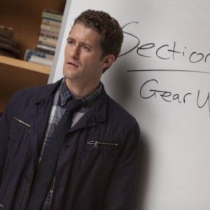 Matthew Morrison in una scena dell'episodio The Substitute di Glee
