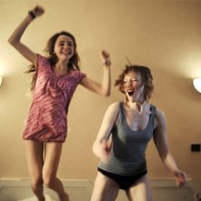 Nina Rodriguez con Julie-Marie Parmentier, protagoniste di No et moi