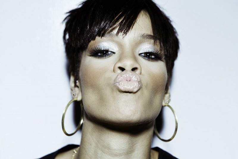 Un Bacio Di Rihanna 183667