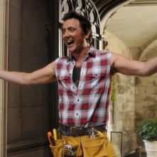 Peter Serafinowicz in Running Wilde nell'episodio Mental Flaws