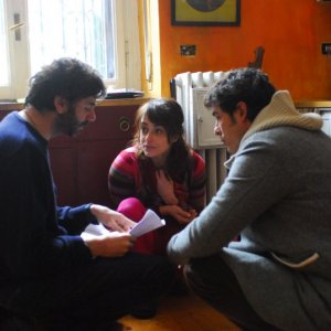 Alessandro Gassman e Valentina Lodovini con il regista Luca Lucini sul set del film La donna della mia vita
