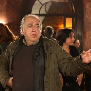 Il regista Antonello Grimaldi sul ser della miniserie Due mamme di troppo