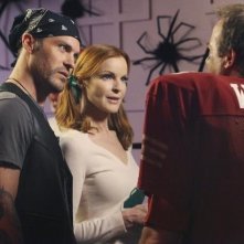 Brian Austin Green, Marcia Cross e Peter Breitmayer nell'episodio Excited and Scared di Desperate Housewives