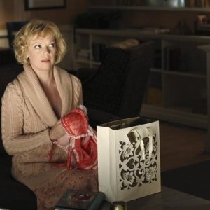 Emily Bergl nell'episodio You Must Meet My Wife di Desperate Housewives