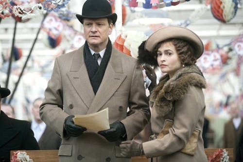 Colin Firth con Helena Bonham Carter in ruoli regali per il film The King's Speech
