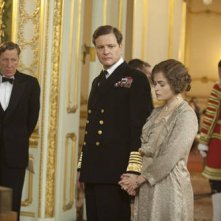 Geoffrey Rush,Colin Firth ed Helena Bonham Carter in una scena del film The King's Speech