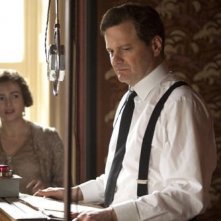 Helena Bonham Carter e Colin Firth in una scena del film The King's Speech