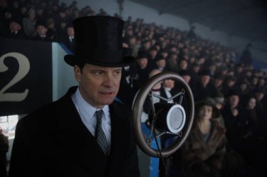 Un elegante Colin Firth per il film The King's Speech