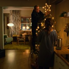 Una scena domestica del film Tornando a casa per Natale