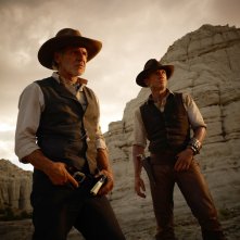 Daniel Craig ed Harrison Ford nel film Cowboys & Aliens