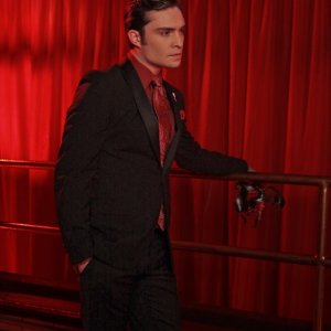 Ed Westwick in una scena dell'episodio The Witches of Bushwick di Gossip Girl