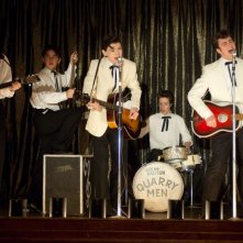 Thomas Brodie-Sangster e Aaron Johnson in Nowhere Boy