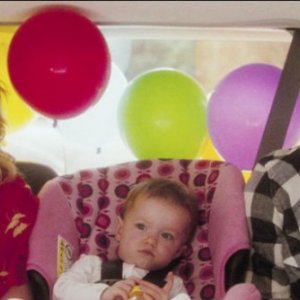 Josh Duhamel e Katherine Heigl con la piccola Sophie nella commedia Tre all'improvviso