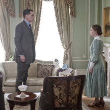 Michael Shannon e Kelly Macdonald in una scena dell'episodio The Emerald City di Boardwalk Empire