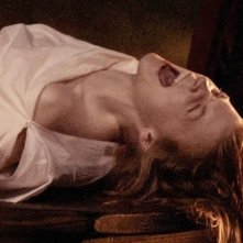 Primo piano da brividi per Ashley Bell nell'horror The Last Exorcism