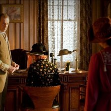 Steve Buscemi e Kelly Macdonald in una scena dell'episodio Paris Green di Boardwalk Empire