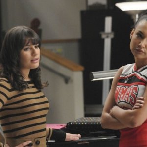 Lea Michele e Naya Rivera in una scena dell'episodio Furt di Glee