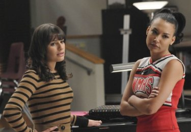 Lea Michele e Naya Rivera in una scena dell'episodio Furt di Glee
