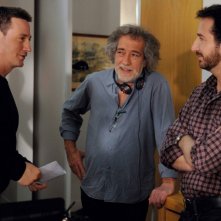 Il regista Marc Esposito tra Benoît Magimel ed Edouard Baer sul set di Mon pote