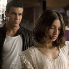 Mario Casas e María Valverde, protagonisti del romantico Tres metros sobre el cielo