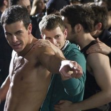 Mario Casas in una scena di Tres metros sobre el cielo