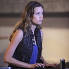 Summer Glau in una scena di The Cape