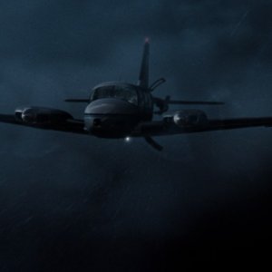 Una sequenza dell'horror-thriller Altitude