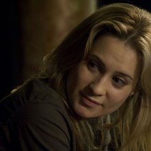 Camille Sullivan nel ruolo di Val nell'episodio Visitation di Stargate Universe