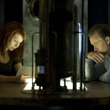 Rachel (Michelle Harrison) e Morrison (Vincent Gale) nell'episodio Visitation di Stargate Universe