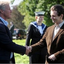 Dennis Quaid e Michael Sheen in una immagine del film I due presidenti