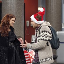 Joanna Garcia e Jake Lacy in Better With You in Better With Christmas Crap