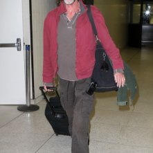 John Glover all'aeroporto di Los Angeles