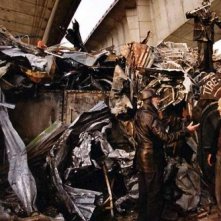 Jean-Pierre Marielle con Dany Boon in una scena del film L'esplosivo piano di Bazil