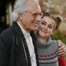 Enzo Jannacci e Nina Torresi in una scena del film La bellezza del somaro