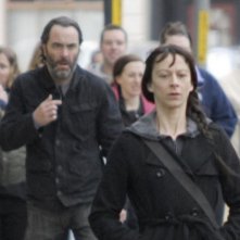 James Nesbitt e Kate Dickie in un'immagine dell'horror Outcast