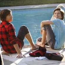 Jimmy Bennett e Billy Unger nell'episodio No Ordinary Friends di No Ordinary Family