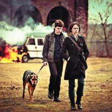 Kate Dickie e Niall Bruton in una scena dell'horror scozzese Outcast